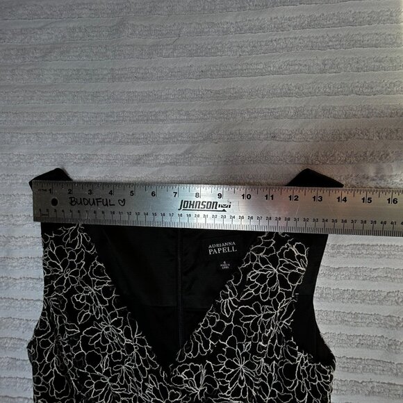 Adrianna Papell Women's Embroidered Midi A-Line Dress Size 6 Tie Waist Black - Picture 6 of 9